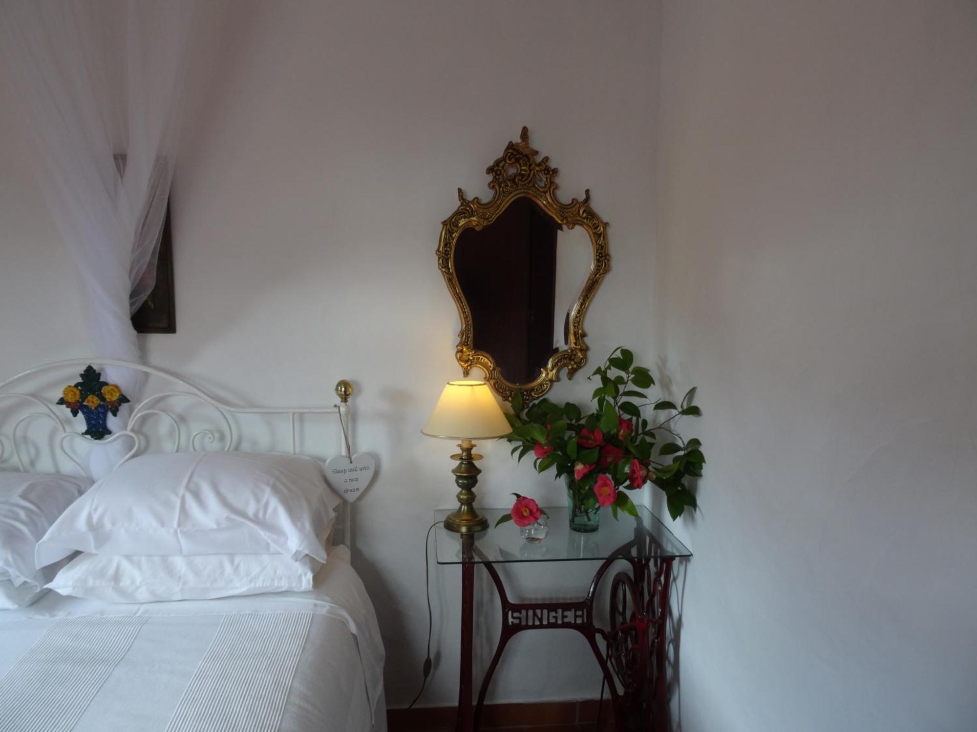 My Room - Villa Vina - Ter Monchique Room photo